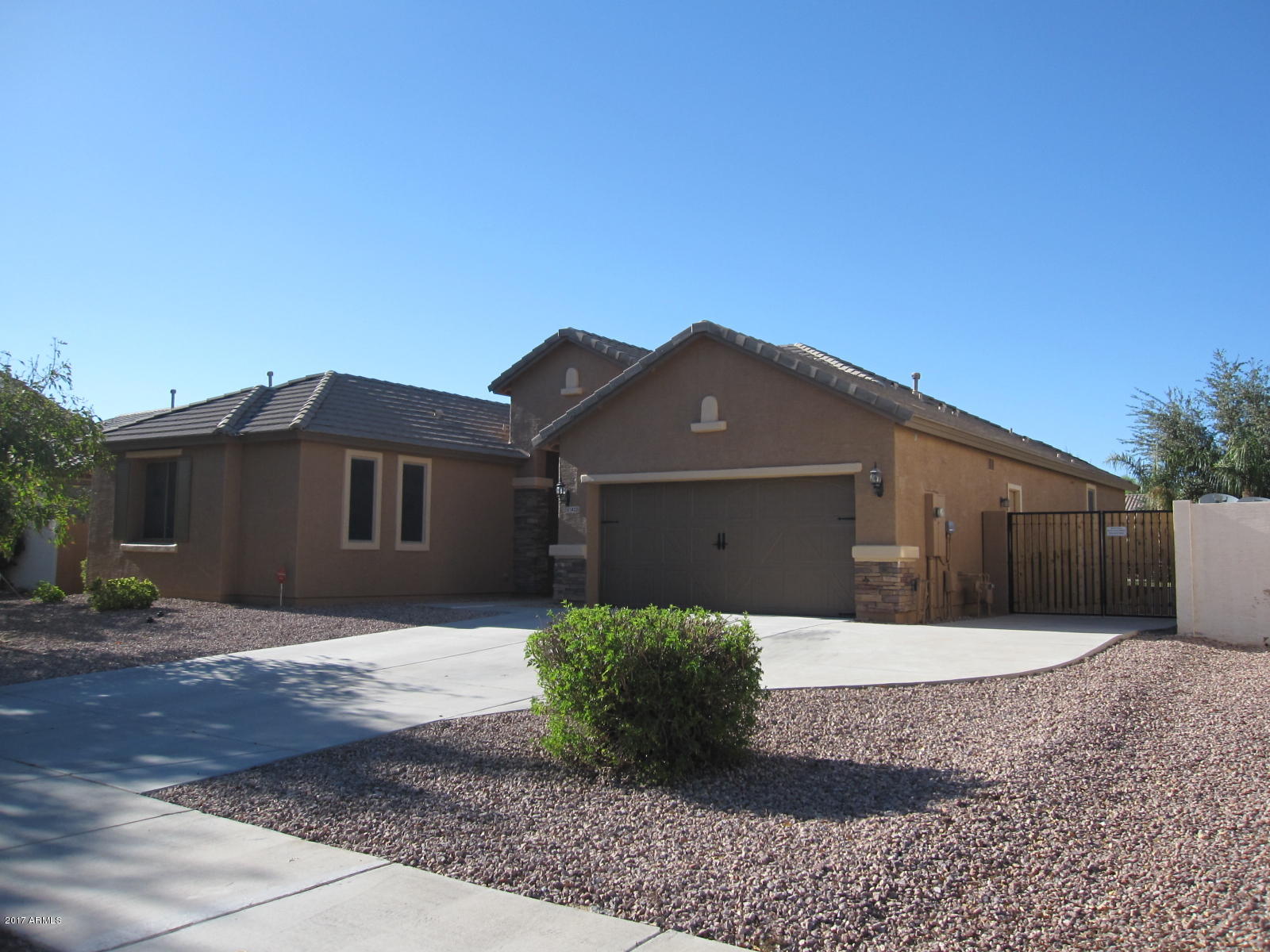 14128 West Bloomfield Road Surprise, AZ 85379 - Photo 2 of 27 bloomfield 1
