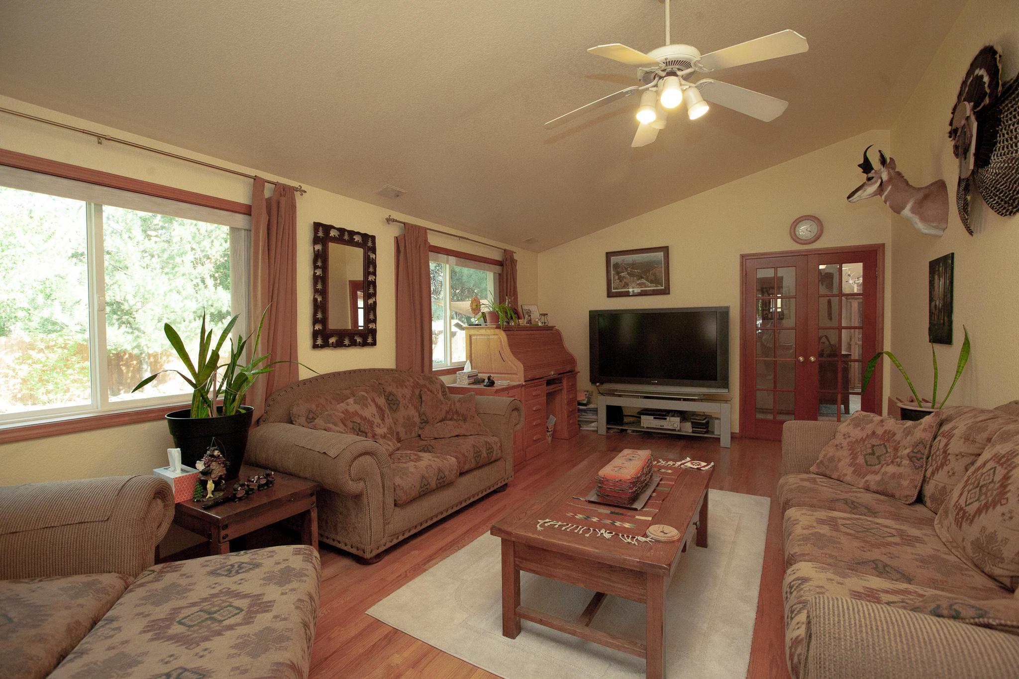61290 Victory Loop Bend, OR 97702 - Photo 10 of 23 Family Room