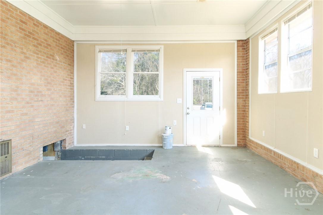 656 Water Works Road Crawford, GA 30630 - Photo 16 of 31