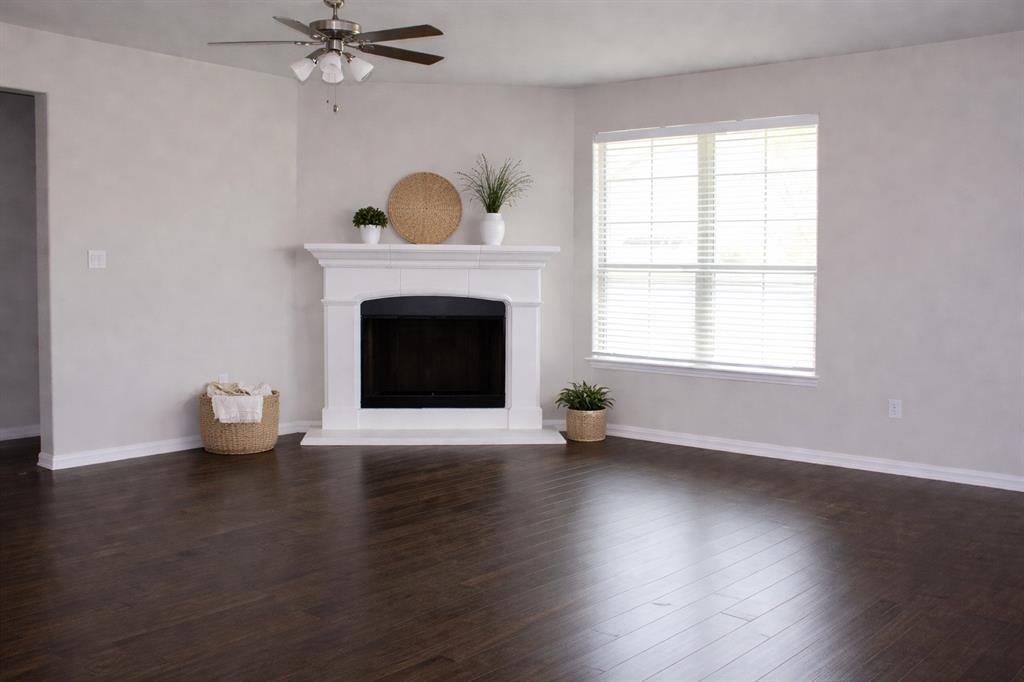 2267 County Road 4010 Decatur, TX 76234 - Photo 10 of 37