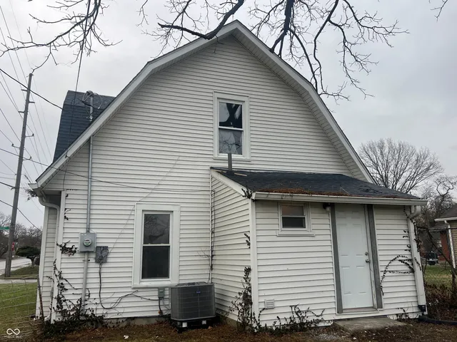 $925 | 2974 North Denny Street, Indianapolis, IN 46218