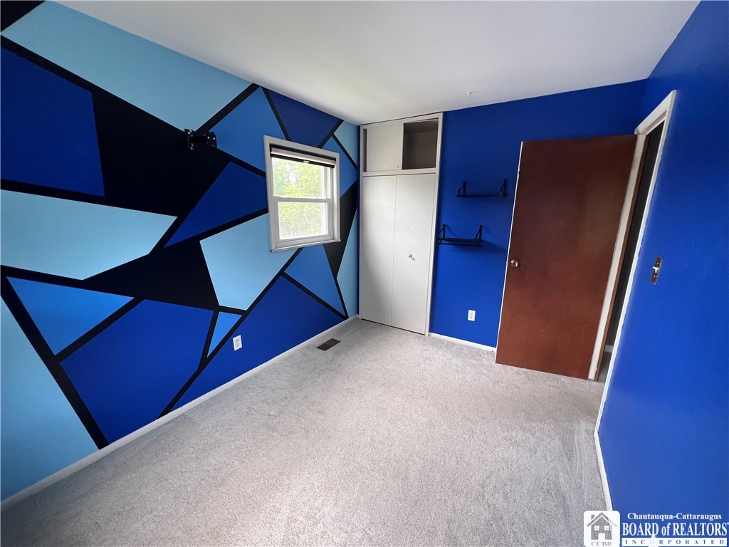 137 Midgley Street Jamestown, NY 14701 - Photo 16 of 31