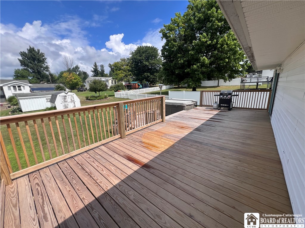 137 Midgley Street Jamestown, NY 14701 - Photo 18 of 31