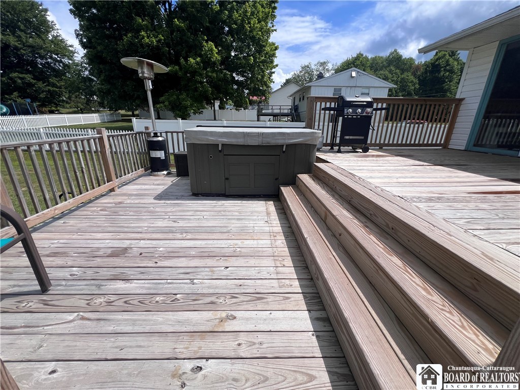 137 Midgley Street Jamestown, NY 14701 - Photo 20 of 31