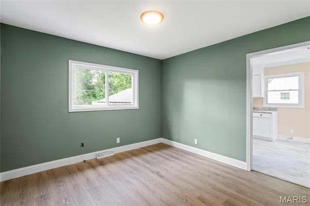 $185,000 | 6005 North Belt West, Belleville, IL 62223