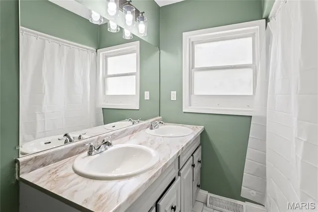 $185,000 | 6005 North Belt West, Belleville, IL 62223