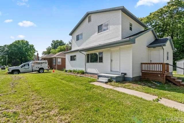 $185,000 | 6005 North Belt West, Belleville, IL 62223