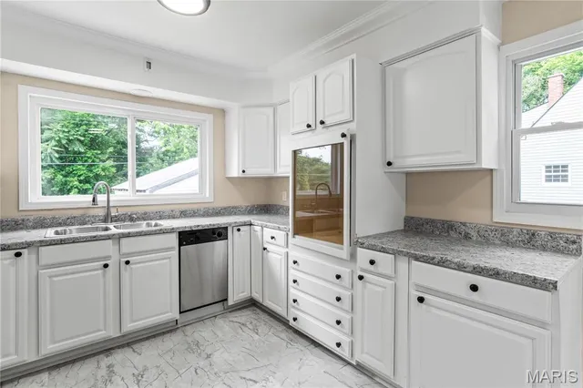 $185,000 | 6005 North Belt West, Belleville, IL 62223