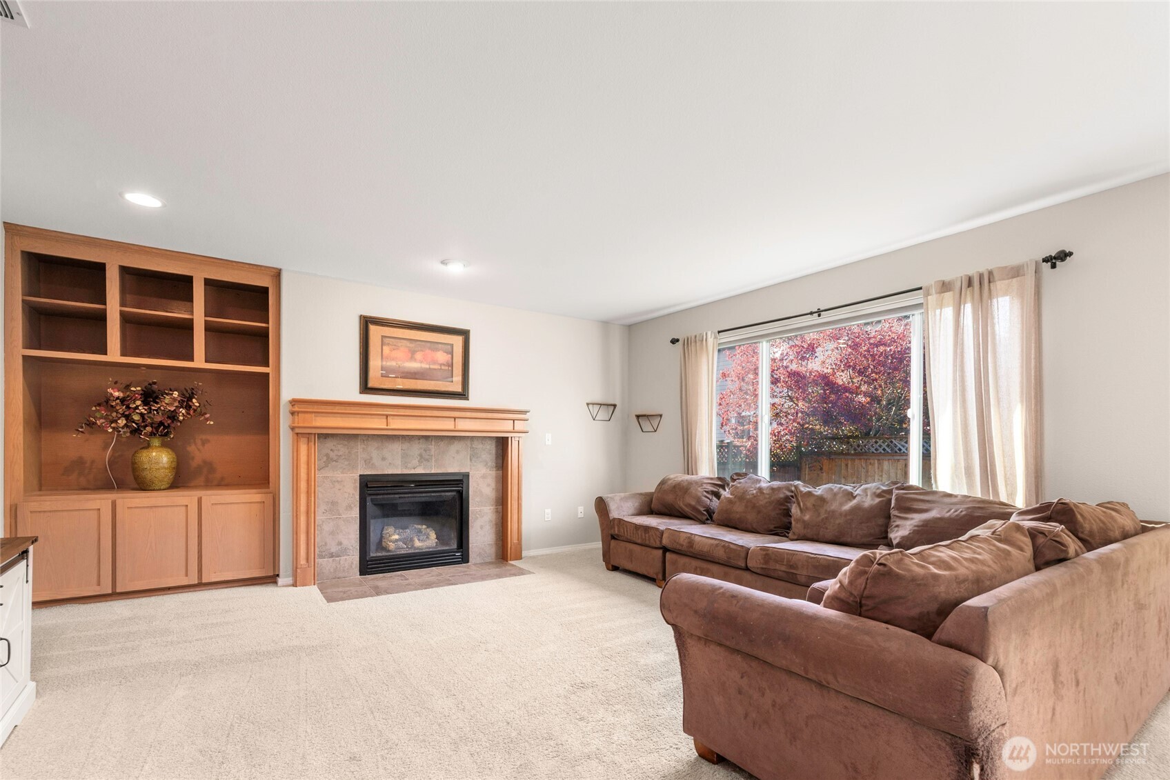6955 Inlay Street Southeast Lacey, WA 98513 - Photo 7 of 29 Gallery Image 7