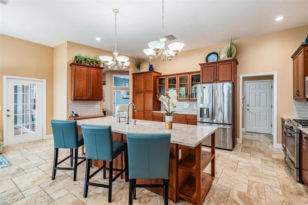 2905 Manor Ridge Place Valrico, FL 33596 - Photo 15 of 47 Gallery Image 15
