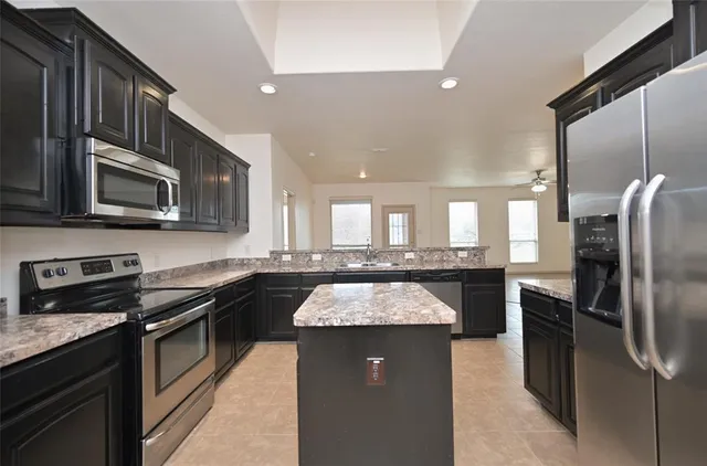 $2,395 | 2908 Bahar Drive, Arlington, TX 76010