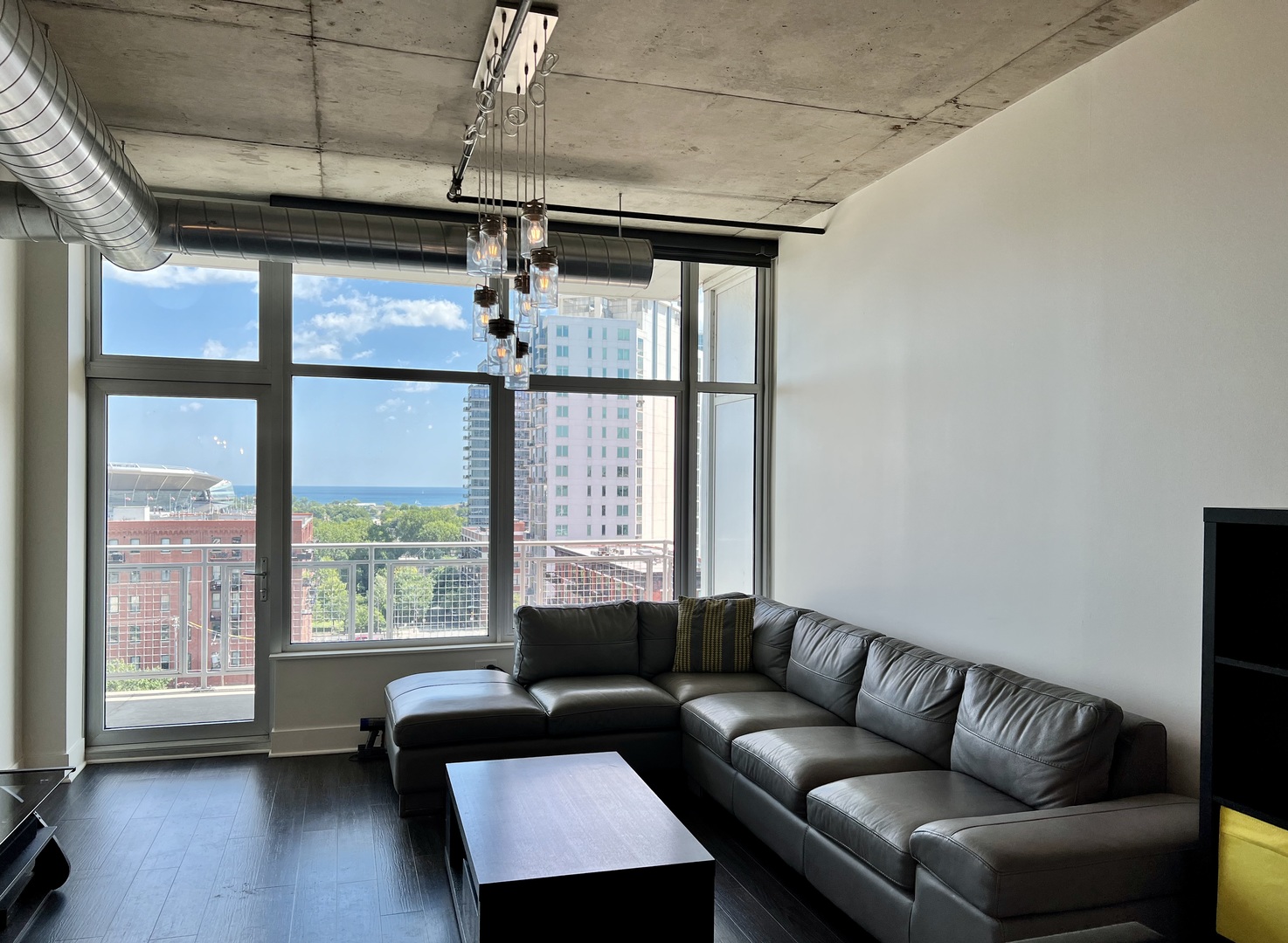 50 East 16th Street, Unit 1107 Chicago, IL 60616 - Photo 6 of 20