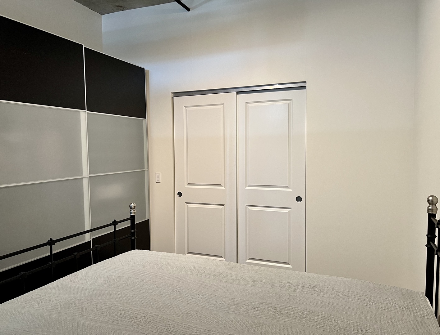 50 East 16th Street, Unit 1107 Chicago, IL 60616 - Photo 10 of 20