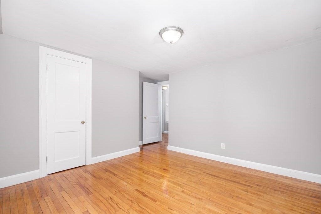 18 Larch Road Wellesley, MA 02482 - Photo 13 of 29