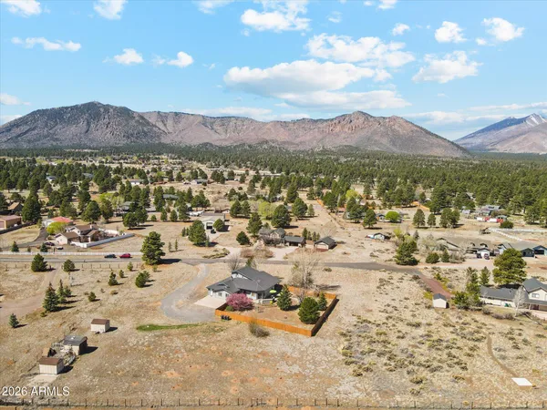 $989,000 | 8405 Remington Drive, Flagstaff, AZ 86004