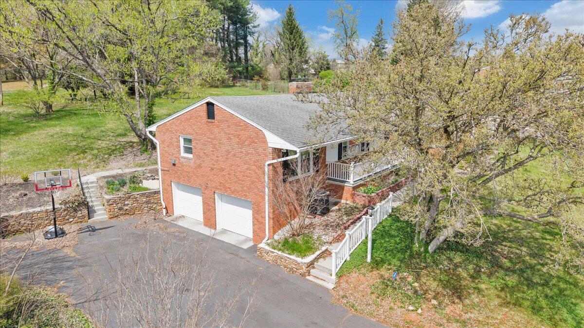 1531 Coral Ridge Road Southwest Roanoke, VA 24018 - Photo 72 of 78 04-DJI_20260401140020_0030_D