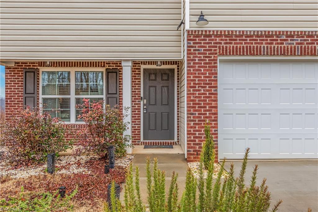 396 Towhee Trail Lexington, NC 27295 - Photo 3 of 37 Front