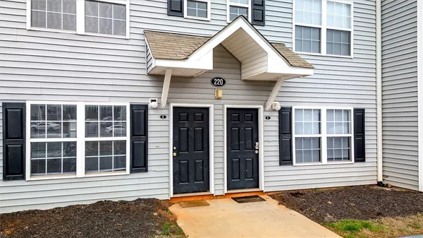 $225,000 | 220 Campus Drive, Central, SC 29630