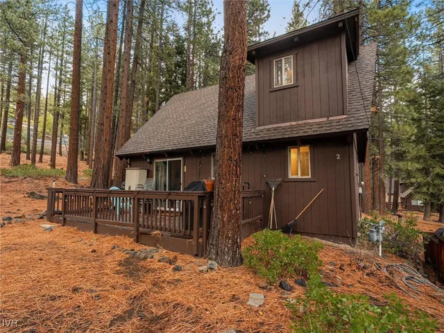 $785,000 | 700 College Drive, Unit 2, Incline Village, NV 89451