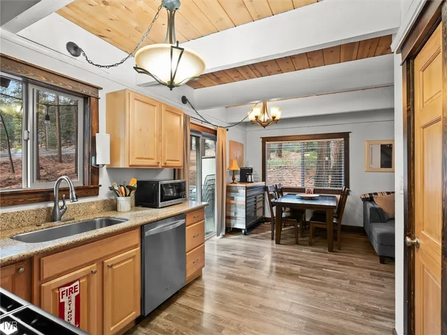 $785,000 | 700 College Drive, Unit 2, Incline Village, NV 89451