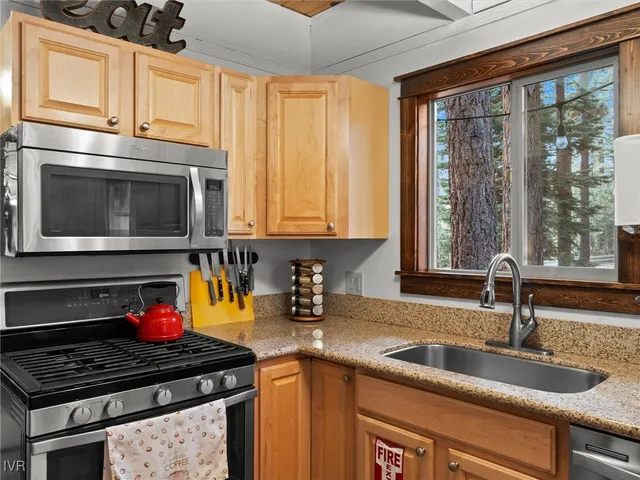 $785,000 | 700 College Drive, Unit 2, Incline Village, NV 89451