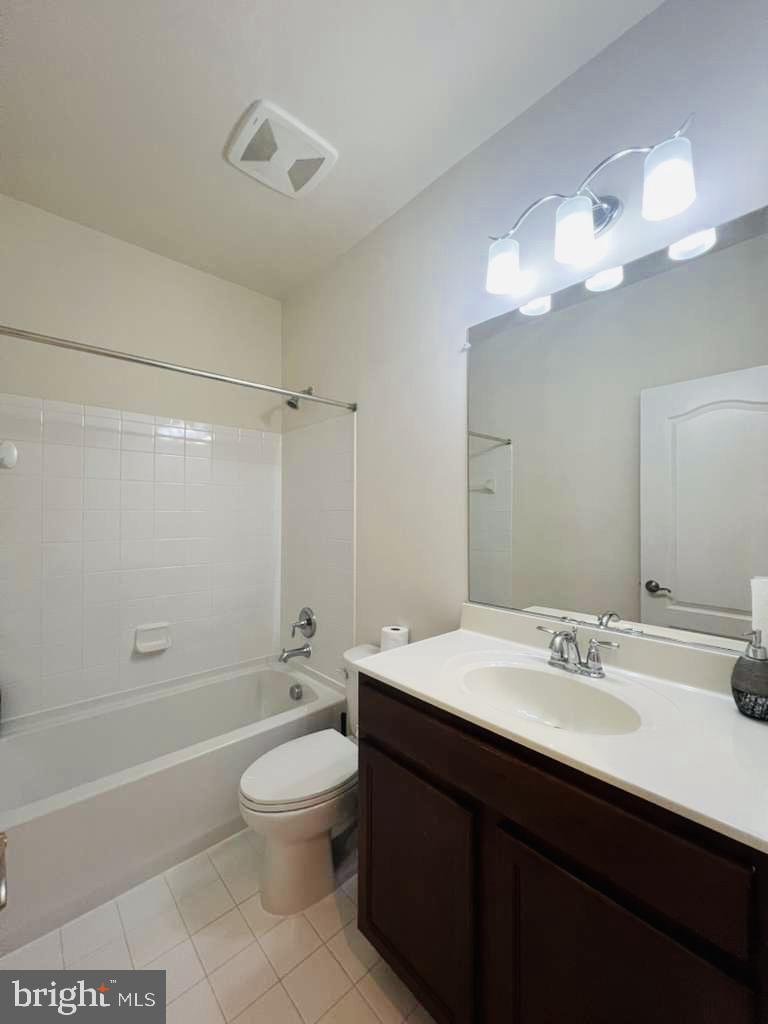 7440 Riding Meadow Way Manassas, VA 20111 - Photo 23 of 24 Gallery Image 23