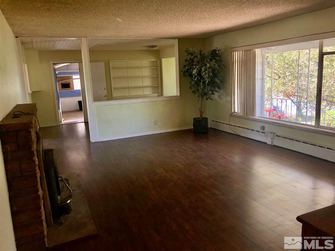 3850 Lakeside Drive Reno, NV 89509 - Photo 5 of 16 Photo 5