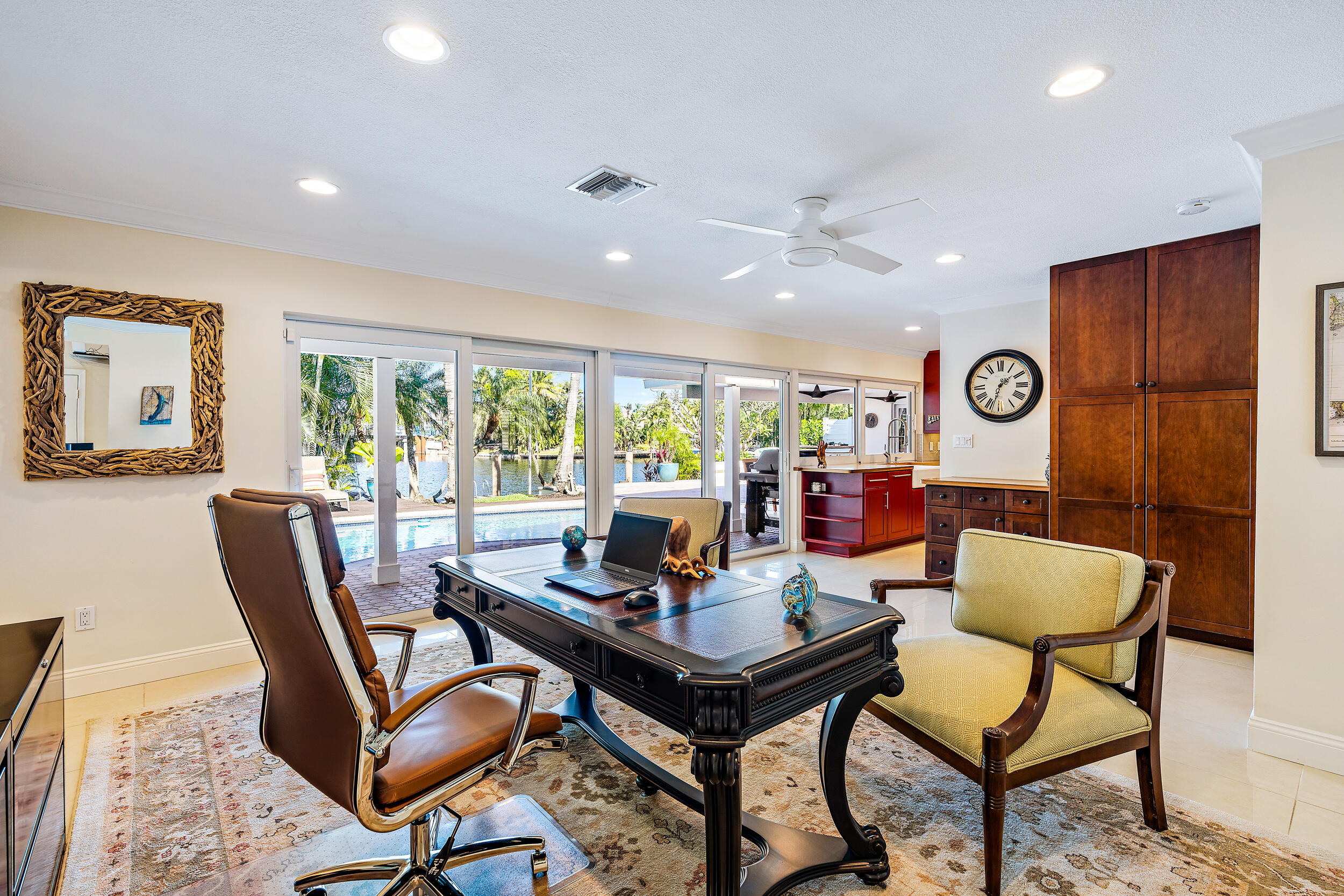 2521 Northeast 35th Street Lighthouse Point, FL 33064 - Photo 12 of 65 Living