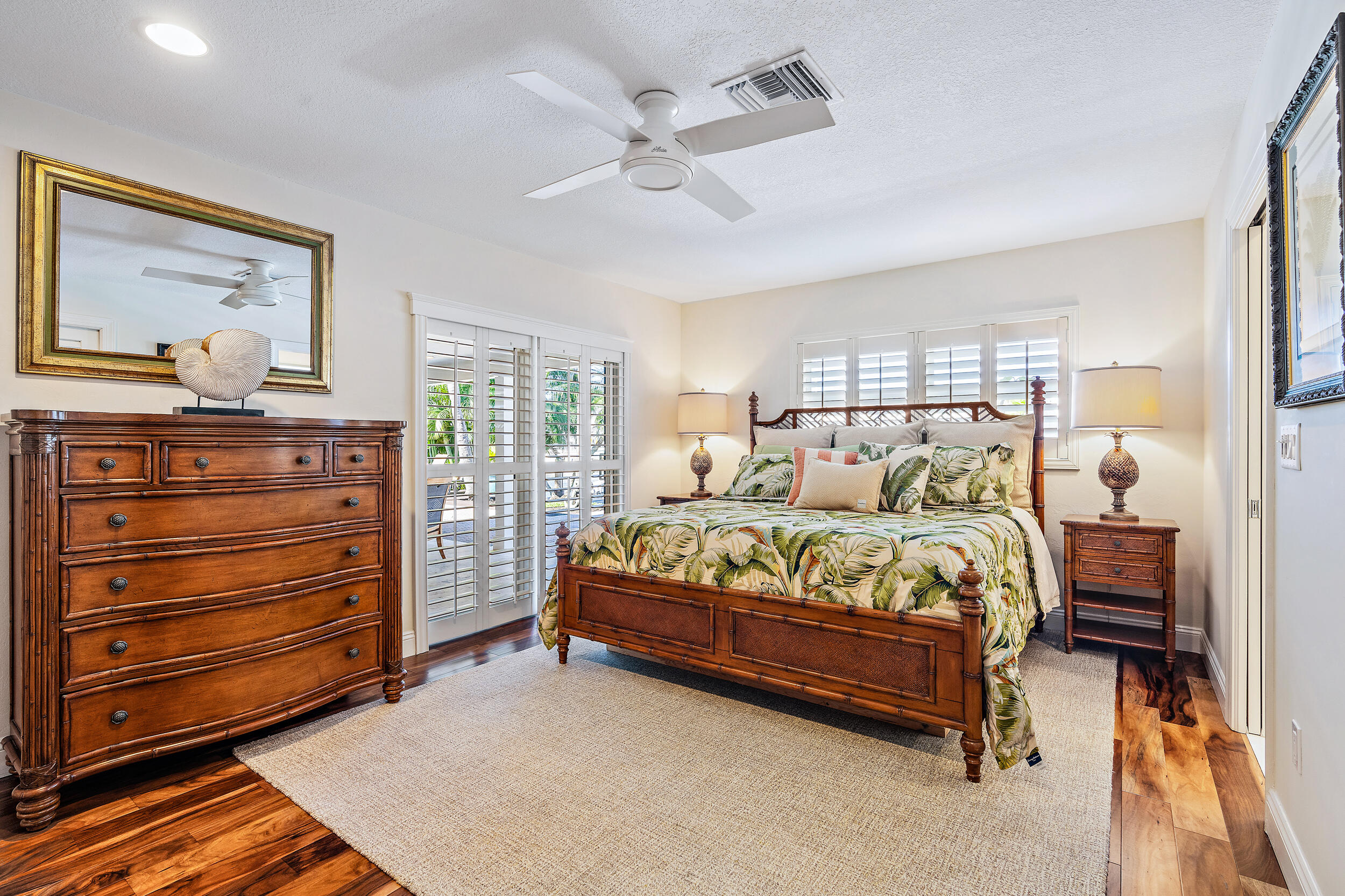 2521 Northeast 35th Street Lighthouse Point, FL 33064 - Photo 15 of 65 Master Suite