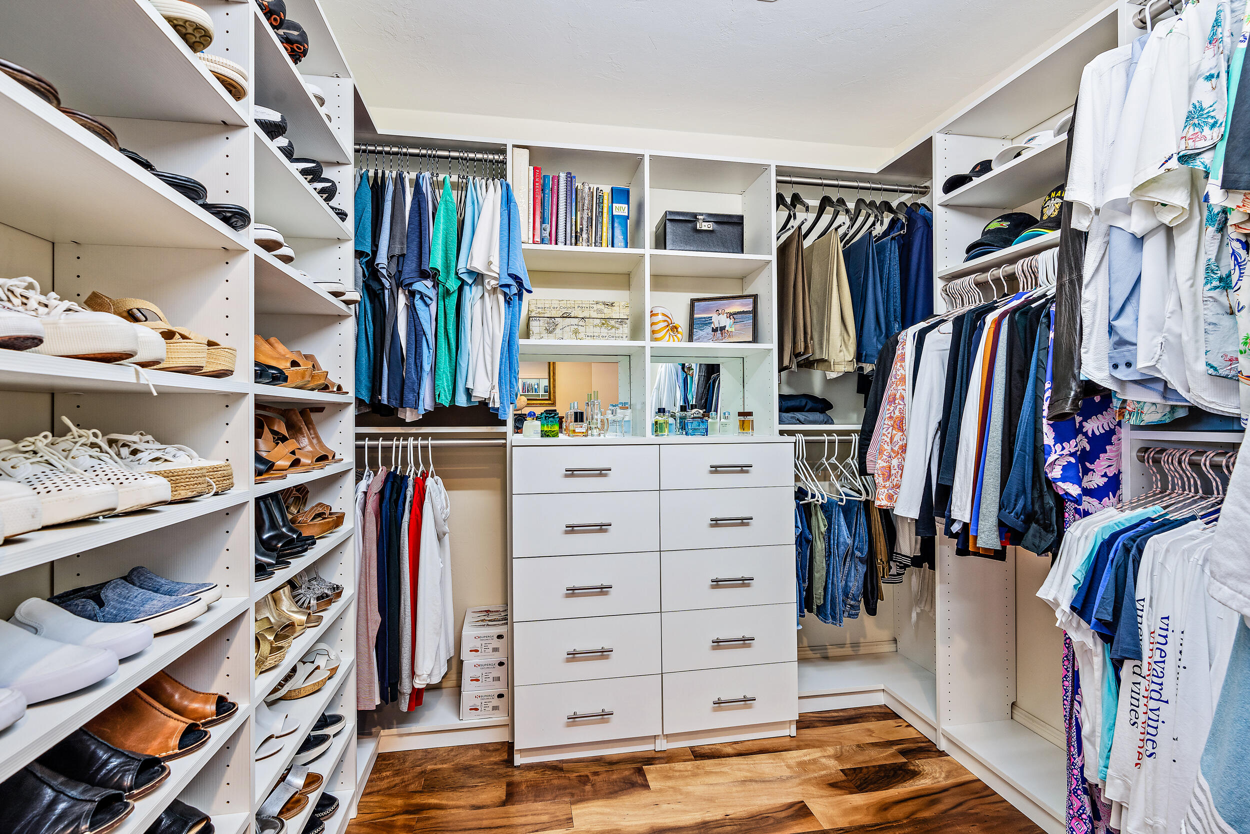 2521 Northeast 35th Street Lighthouse Point, FL 33064 - Photo 17 of 65 Walk In Closet