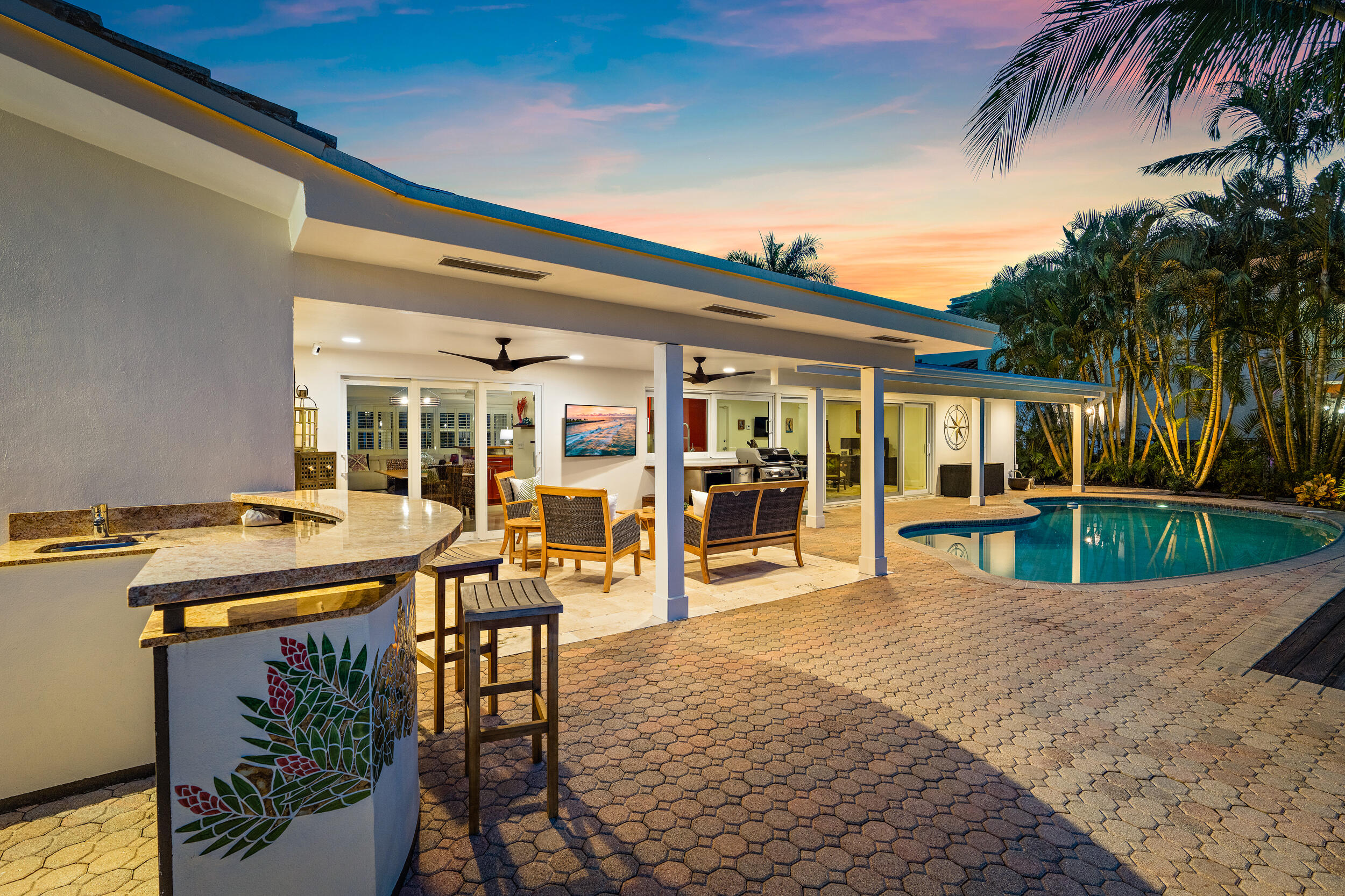 2521 Northeast 35th Street Lighthouse Point, FL 33064 - Photo 49 of 65 Back Exterior