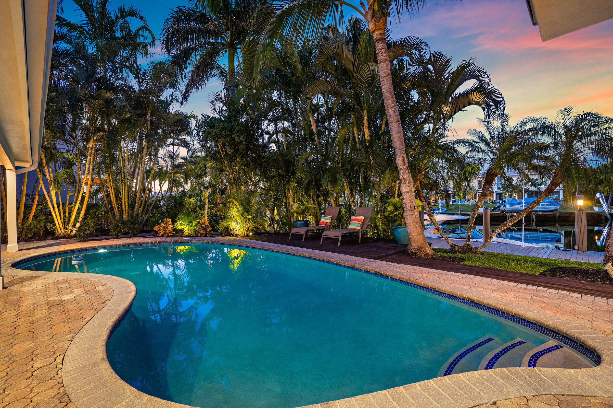 2521 Northeast 35th Street Lighthouse Point, FL 33064 - Photo 50 of 65 Pool