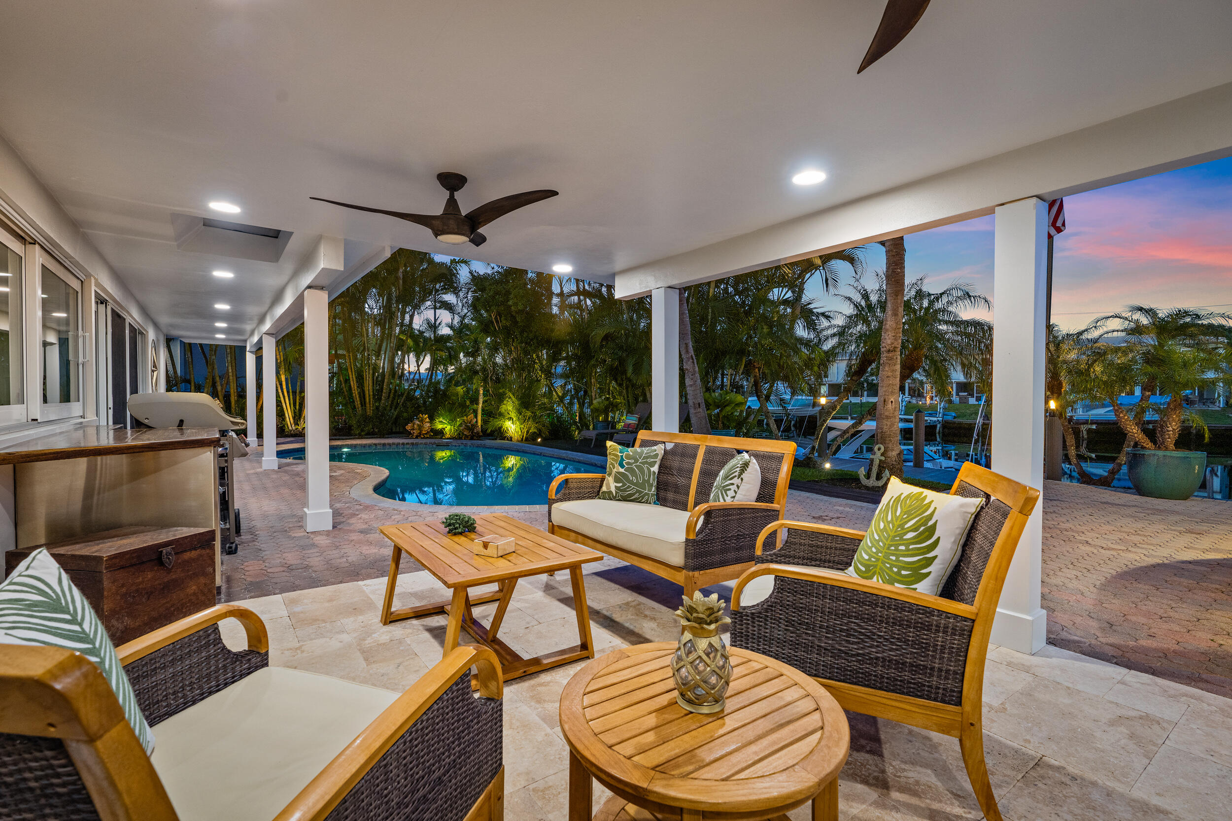 2521 Northeast 35th Street Lighthouse Point, FL 33064 - Photo 51 of 65 Covered Patio