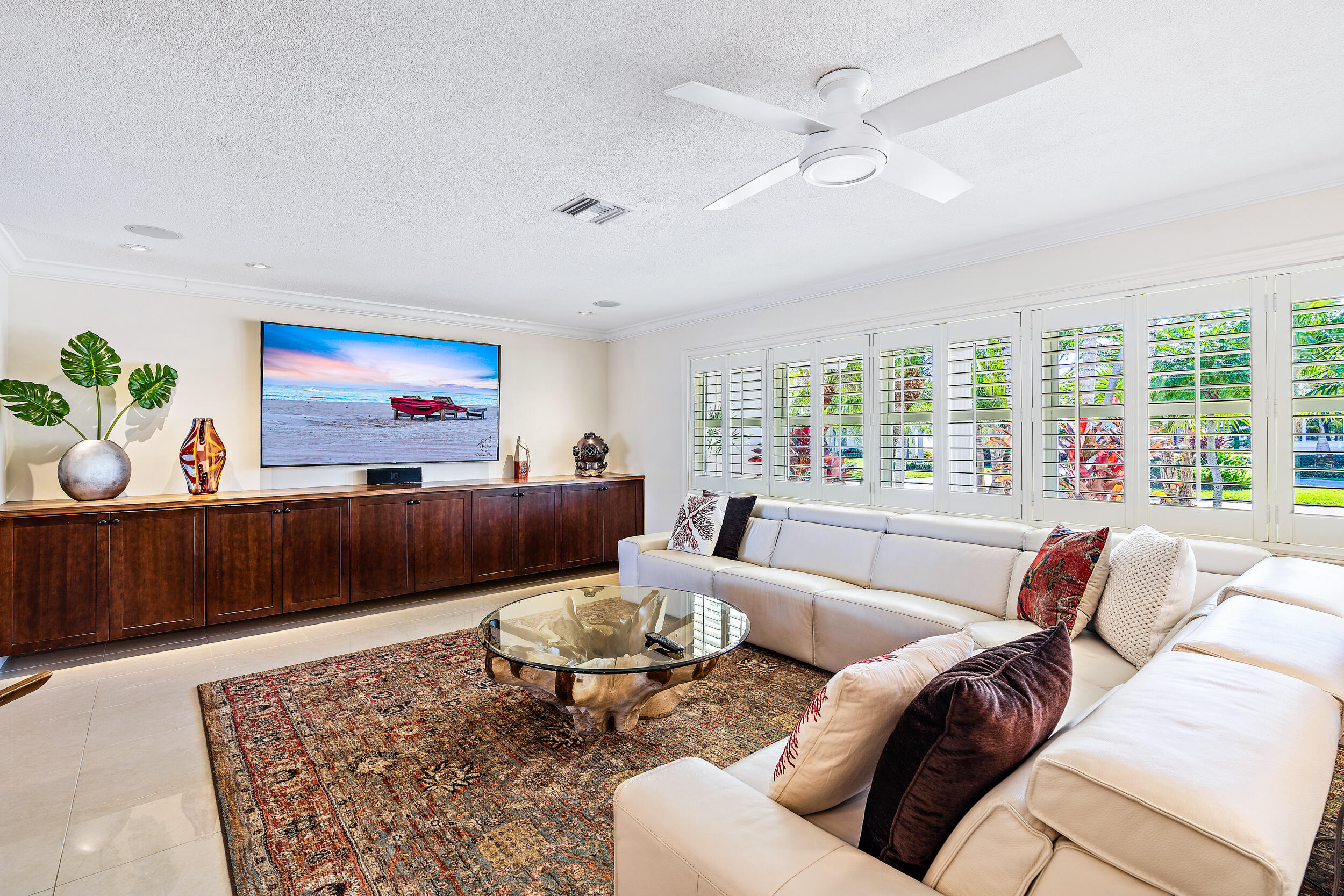 2521 Northeast 35th Street Lighthouse Point, FL 33064 - Photo 6 of 65 Family