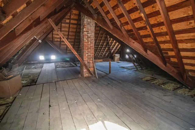 $429,000 | 220 East Jackson Street, Mulberry, IN 46058