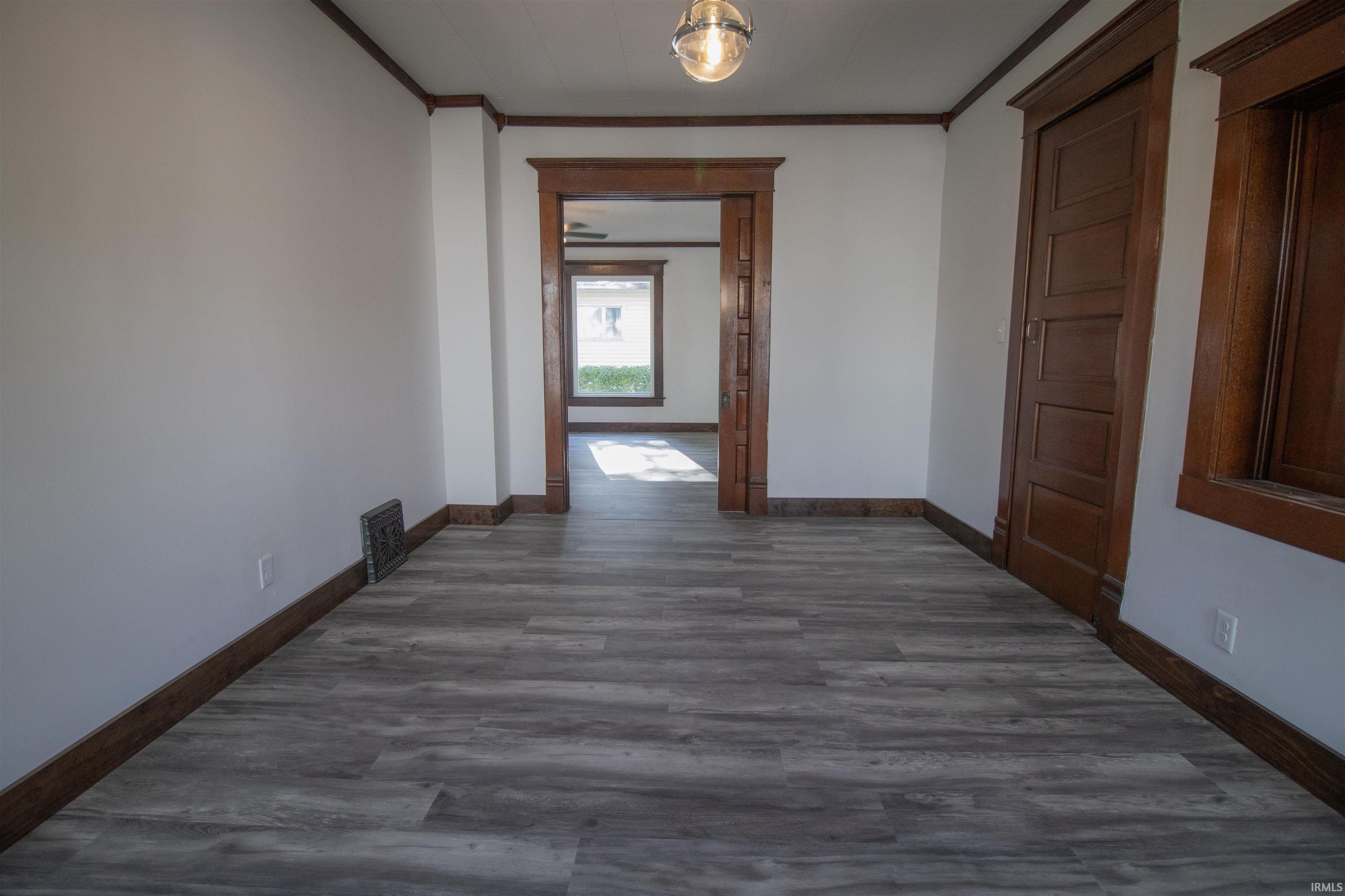 220 East Jackson Street Mulberry, IN 46058 - Photo 6 of 35