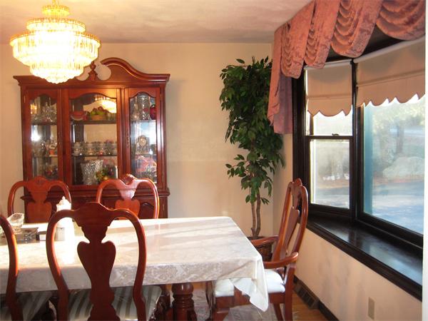 15 Manomet Road Sharon, MA 02067 - Photo 9 of 18 Gallery Image 9