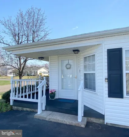 $320,000 | 449 Grouse Court West, New Hope, PA 18938