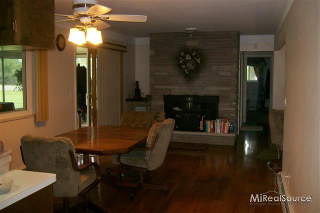 10348 Meisner Road Casco, MI 48064 - Photo 19 of 22 31152956-18.JPG