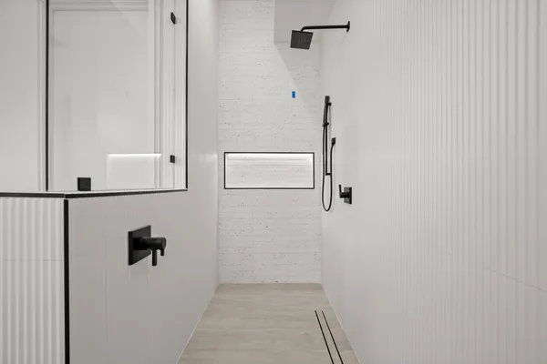 $12,850 | 2215 South 3rd Street, Austin, TX 78704