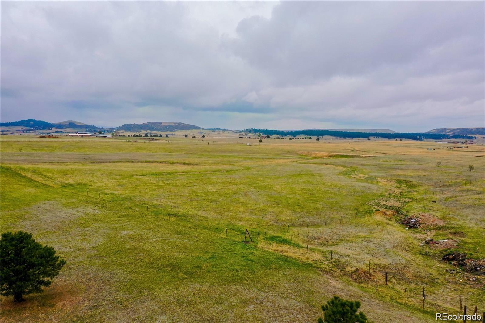 14700 Arfsten Road Larkspur, CO 80118 - Photo 16 of 32 Gallery Image 16