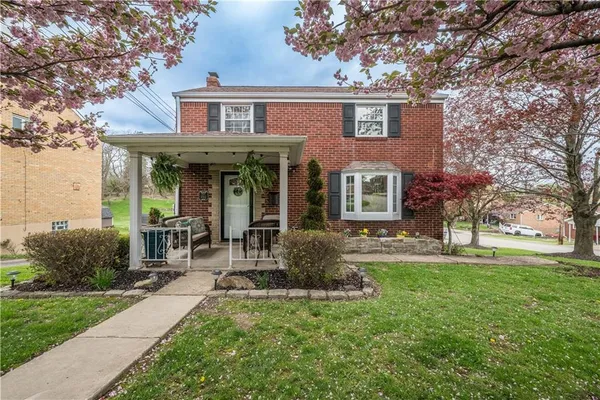 $250,000 | 3512 Fieldstone Drive, Homestead, PA 15120