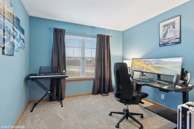 $284,500 | 2870 Glacier Way, Unit C, Wauconda, IL 60084