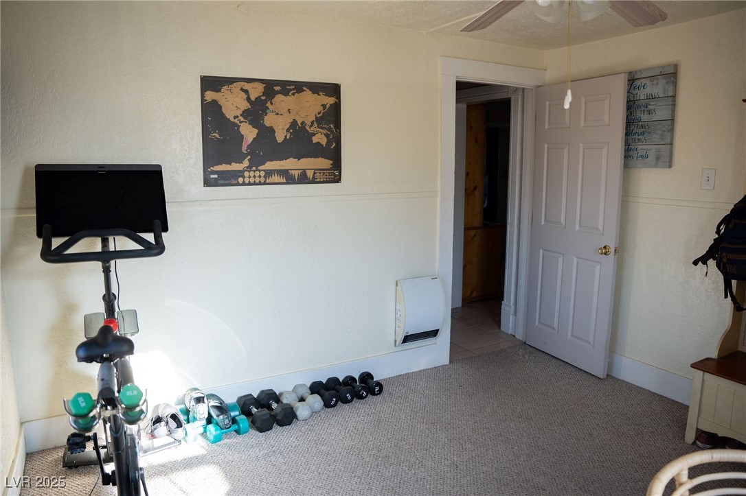 936 Ave G Ely, NV 89301 - Photo 14 of 20 Bedroom with ceiling fan