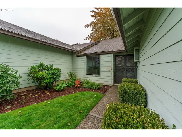 $279,500 | 4248 Northeast 125th Place, Portland, OR 97230