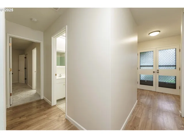 $279,500 | 4248 Northeast 125th Place, Portland, OR 97230