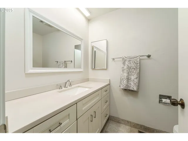 $279,500 | 4248 Northeast 125th Place, Portland, OR 97230