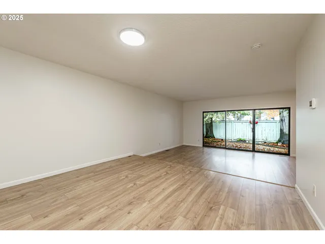 $279,500 | 4248 Northeast 125th Place, Portland, OR 97230