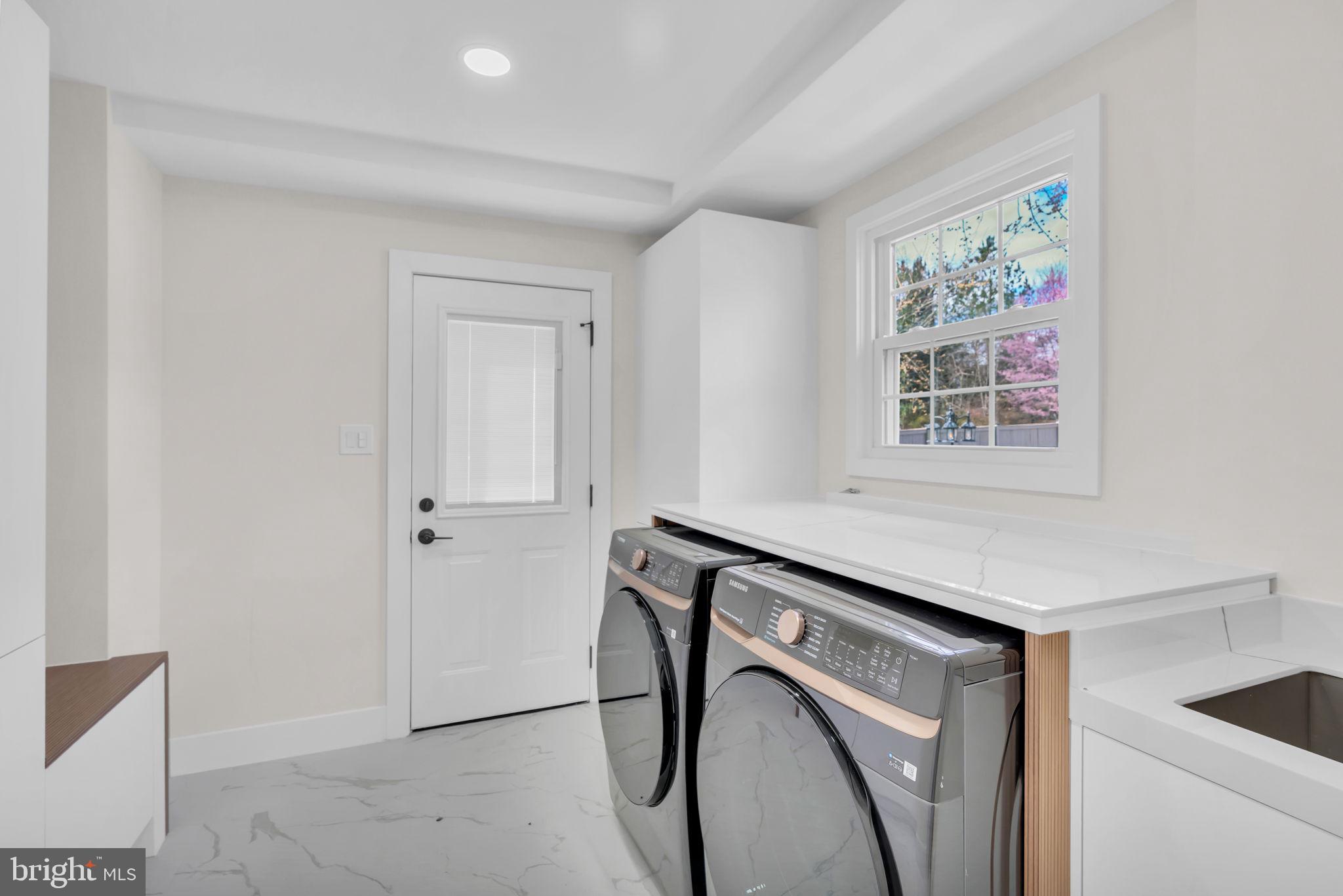 2524 Swift Run Street Vienna, VA 22180 - Photo 21 of 80