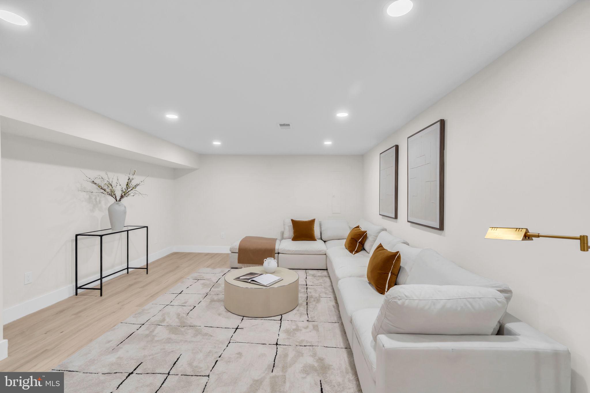 2524 Swift Run Street Vienna, VA 22180 - Photo 44 of 80